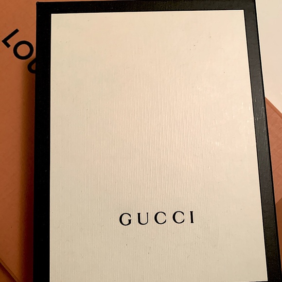 Authentic empty designer shoe boxes - Picture 4 of 6